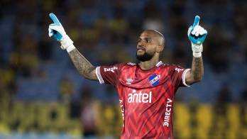 ‘Manotas’ se queda con el Nacional