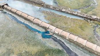 Además de la multa millonaria, la entidad exigió labores de limpieza, monitoreo de la calidad del agua, mantenimiento de infraestructura y ajustes en los permisos de descarga.
