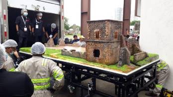 Pastel gigante de Panamá Viejo será devorado por 4 mil personas&nbsp;