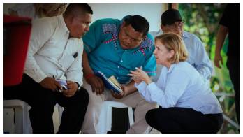 Los dirigentes expresaron sus preocupaciones en una reunión con la ministra de Gobierno, Dinoska Montalvo.