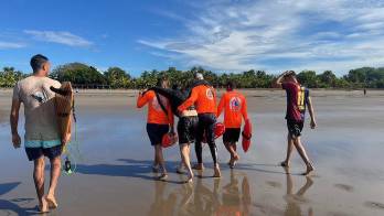 El personal de SINAPROC exhorta a la ciudadanía a seguir las indicaciones de los equipos de seguridad.