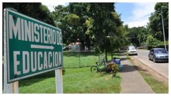 MEDUCA anuncio que trasladará a los alumnos del Colegio Elena Chávez de Piñate a un colegio educativo temporal.