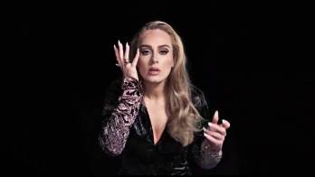 Adele reaparece cantando en televisión