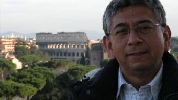 Las diligencias continuarán este martes, ya que en esta ocasión no pudieron llegar hasta la zona donde apareció la maleta.