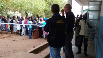 Sierra Leona celebra las primeras elecciones tras la epidemia de ébola de 2014.