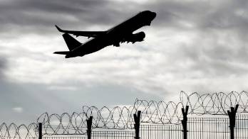 ¡Sanción!&nbsp;El Manchester United cancela su acuerdo con la aerolínea rusa Aeroflot