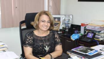 Migdalia Bustamante oficializa su candidatura a rectora de la Universidad de Panamá