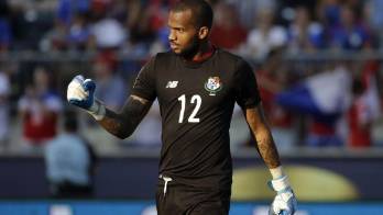 Técnico del Nacional de Uruguay se refirió a la situación de Luis Mejía