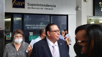 Paco Carreira: Es irresponsable y absurdo que se otorguen licencia para realizar operaciones en Panamá y los call centers no se desarrollen aquí.