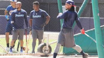 La Selección estuvo preparando en el Estadio Rod Carew.