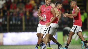 Rolando Blackburn no ha perdido la humildad a pesar de las críticas.