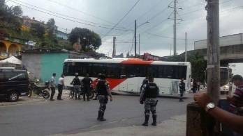 Pasajeros salieron ilesos.