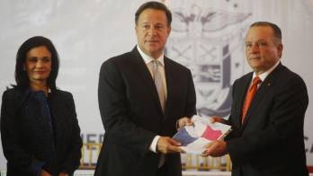 El lunes, Varela dará a conocer los resultados del informe sobre plataformas financieras.