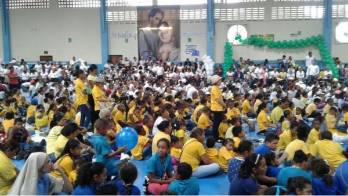 La juventud abarrotó el gimnasio de la Salle de Margarita, en Colón.