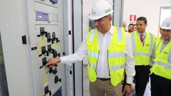 Oscar Ramírez, gerente del aeropuerto, hizo un recorrido.