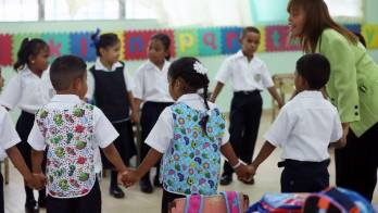 ‘El niño tiene que construir sus cuentos, que contar, que jugar, pero tiene que tener un docente que modele', Yangüez.