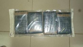 Parte de la droga incautada.