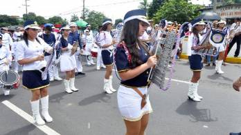 Las escuelas ya están casi listas para las fiestas de noviembre.