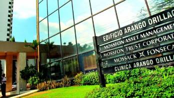 Mossack y Fonseca está en un laberinto ante la filtración de 11.5 millones de documentos.