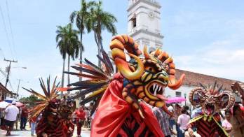 La villa de los santos se viste de fiesta