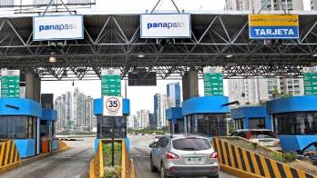 $10 es el valor de la multa por no tener salgo en el panapass.