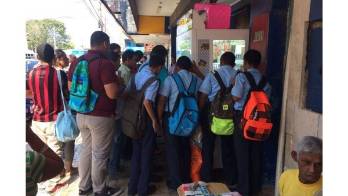 Alumnos pueden convertirse en víctimas de atropellos.