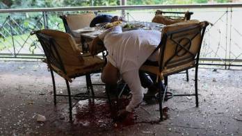 Hubo explosiones y disparos, fue una masacre devastadora.