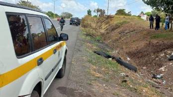 Un señor que pasaba por el lugar dio con el hallazgo del cuerpo en horas del mediodía de ayer