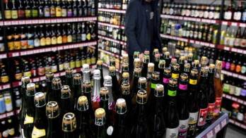 No crea en memes, beber alcohol no mata el virus