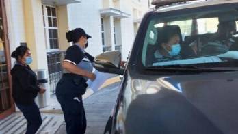 Le decretaron casa por cárcel mientras avanza la investigación..