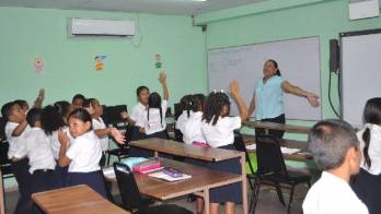 El programa bilingüe entró en vigencia en el 2014, para 2018 se incluirá la materia de Science (Ciencias).