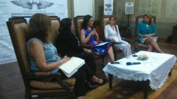 Periodistas intercambiaron diversas opiniones.