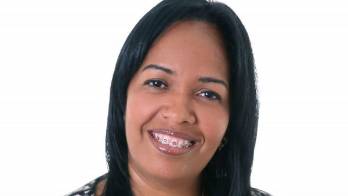 En honor al colegio Stela Sierra