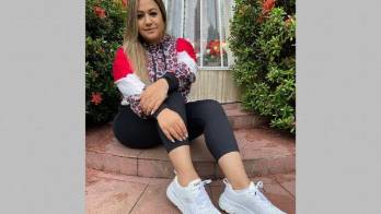 Kathy no ha recuperado su voz