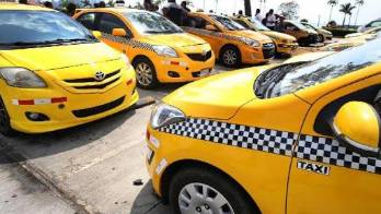 Los taxis se preparan para el cobro electrónico por tiempo recorrido