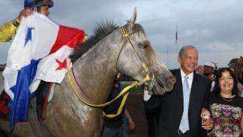 Luis Shirley, ganador del Caribe con ‘Alexia ' en 2001 y ‘Calínico' en 2015.