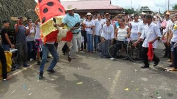 En el festival ‘Mi Ranchito' se realizan juegos y concursos jocosos en la comunidad.