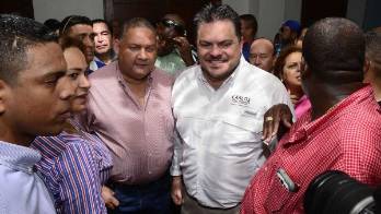 Diputado Robinson, junto al nuevo secretario general del CEN, Carlos Pérez Herrera.