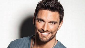 Julián Gil verá a su hijo fuera del centro