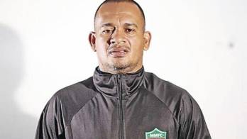 Mario Méndez al mando de la Sub-15.