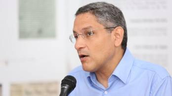 Actualmente ha logrado 5 mil 977 firmas aceptadas, un 15.21% de las requeridas para lograr la candidatura.