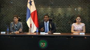 Ana Matilde Gómez, Héctor Valdés Carrasquilla y Katleen Levy fueron los jueces.