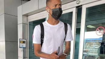 Gabriel Torres llega a Panamá para sumarse a la Selección Nacional.