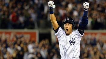 Derek Jeter emocionado tras pegar el imparable.