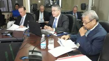 Luego de que la comisión lo apruebe deber ir al Pleno de la Asamblea.