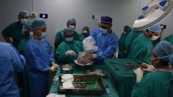 La catarata puede causar ceguera.