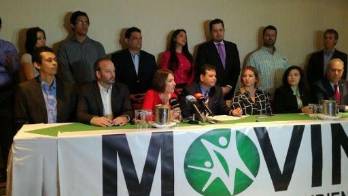 Grupo de panameños protesta en contra de Movin&nbsp;