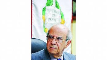 El exrector García de Paredes.