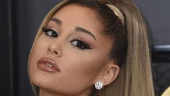 Ariana Grande se casa en secreto en su mansión
