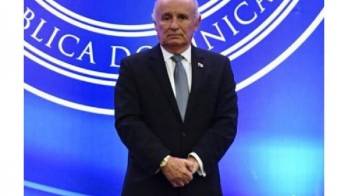 Luna vaticina fracaso en recolección de firmas